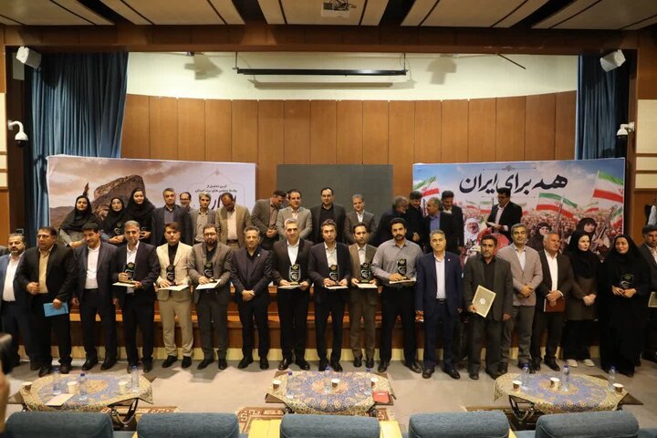 روابط عمومی‌ها ویترین دستگاه‌های اجرایی هستند