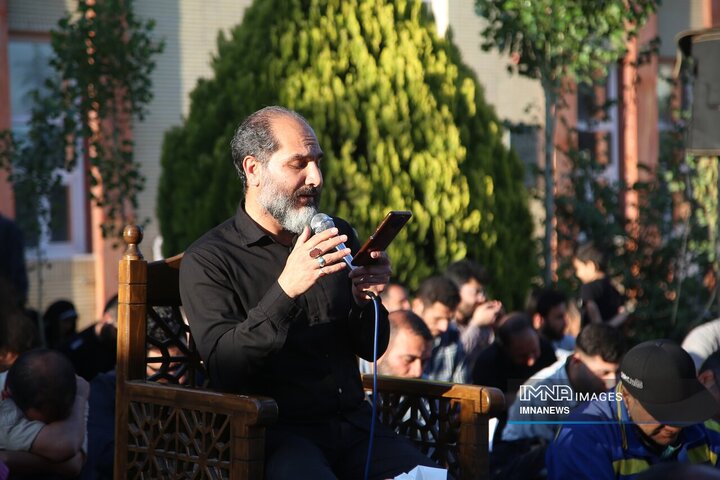 دعای عرفه در دانشگاه پیام نور بجنورد