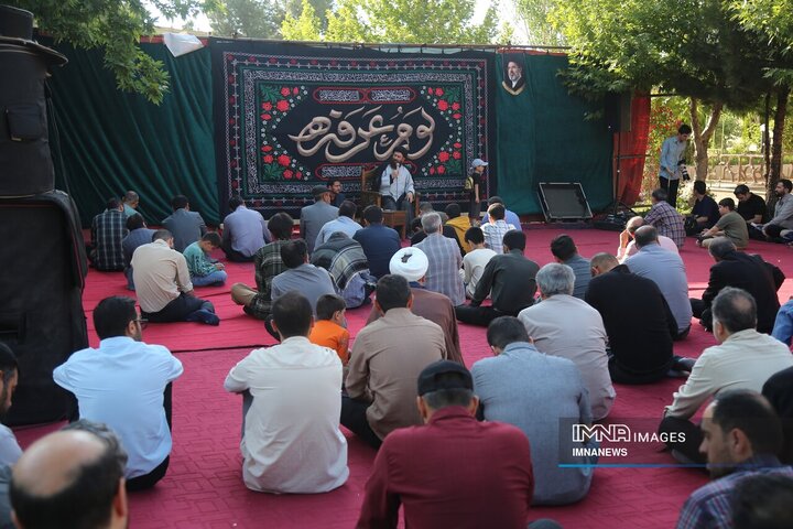 دعای عرفه در دانشگاه پیام نور بجنورد