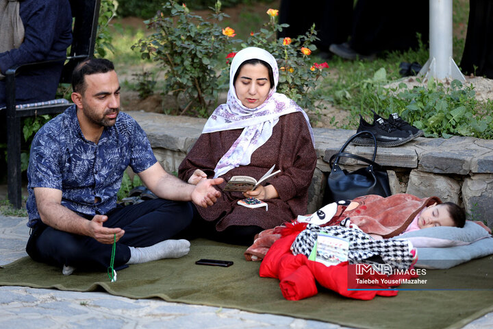 مراسم پرفیض دعای عرفه در همدان