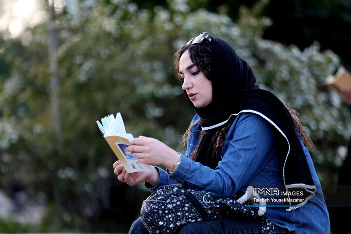 مراسم پرفیض دعای عرفه در همدان