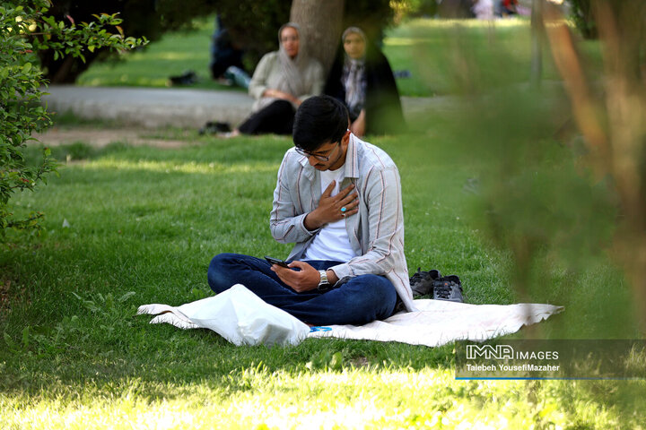 مراسم پرفیض دعای عرفه در همدان