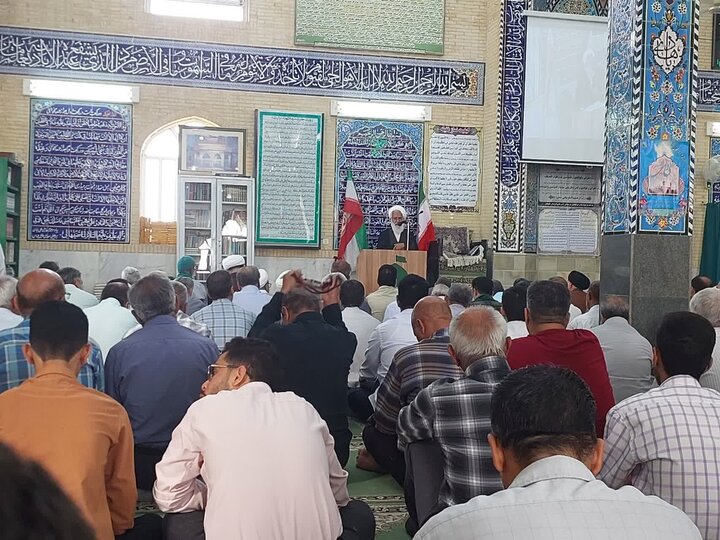 فیلم| اقامه نماز عید سعید قربان در مسجد النبی (ص) شاهدیه یزد