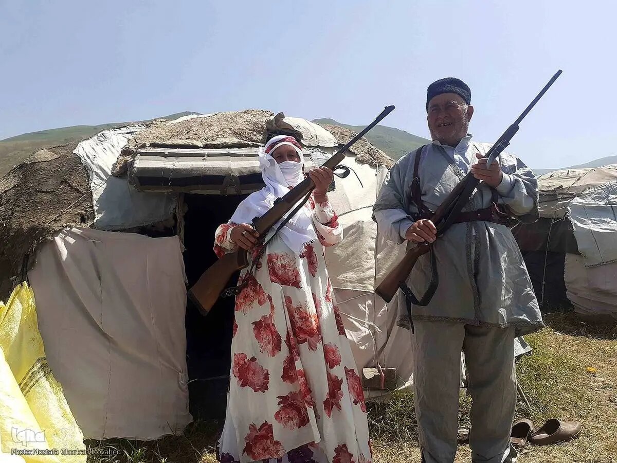 مرزبانان بی‌نشان؛ حکایت آنان که وطن را بر دوش می‌کشند