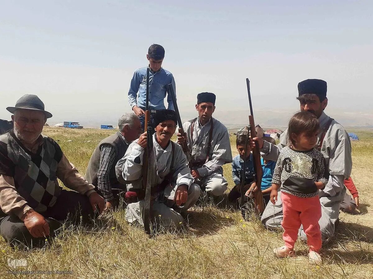 مرزبانان بی‌نشان؛ حکایت آنان که وطن را بر دوش می‌کشند