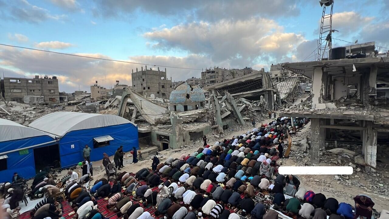شهروندان فلسطینی در سراسر نوار غزه نماز عید سعید قربان را اقامه کردند