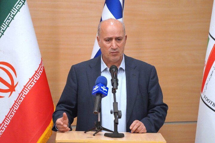 تاج: هیچ ارتباطی با آمریکا نداریم/ حضور ایران در بازی مقابل نیوزیلند را از فیفا بپرسید