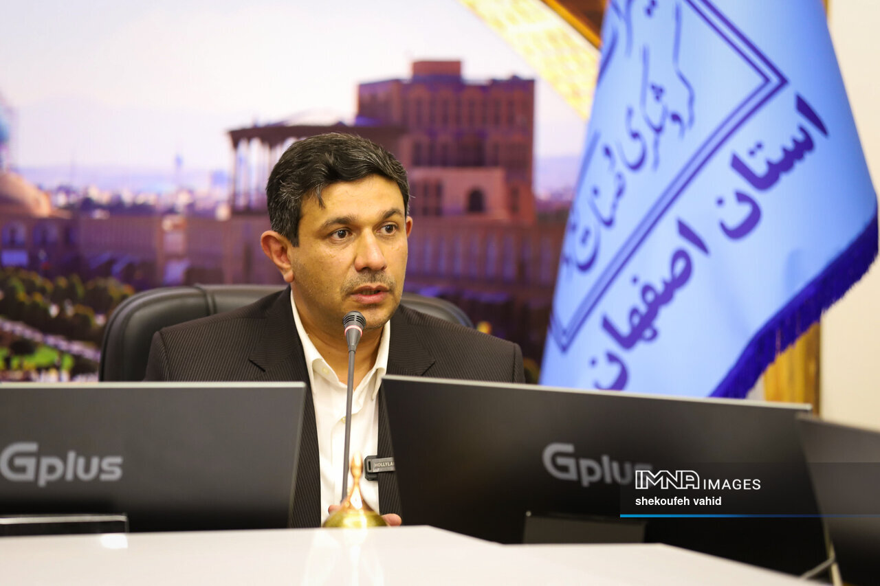 میراث زیر آتش جنگ روایت‌ها