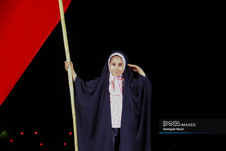 سمفونی افتخار؛ رقص پرچم در دستان کرمانشاهیان