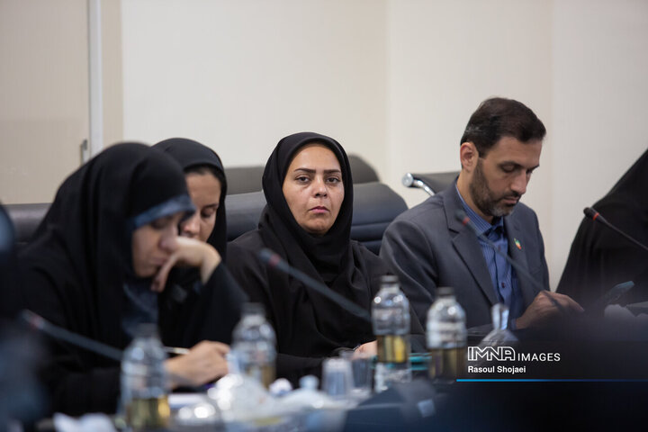 جلسه ستاد عالی مدیریت محله محور اصفهان