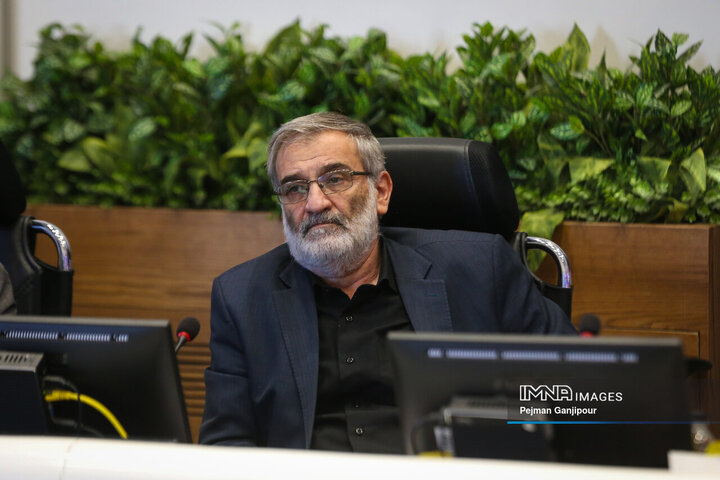 احمدرضا مصور رئیس کمیسیون حقوقی ،برنامه ریزی و پایش مصوبات شورای اسلامی شهر