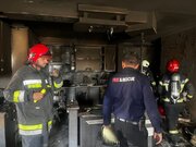 حریق در مجتمع مسکونی شهرک شهید کشوری اصفهان / نجات ۶۰ نفر توسط آتش‌نشانان + عکس