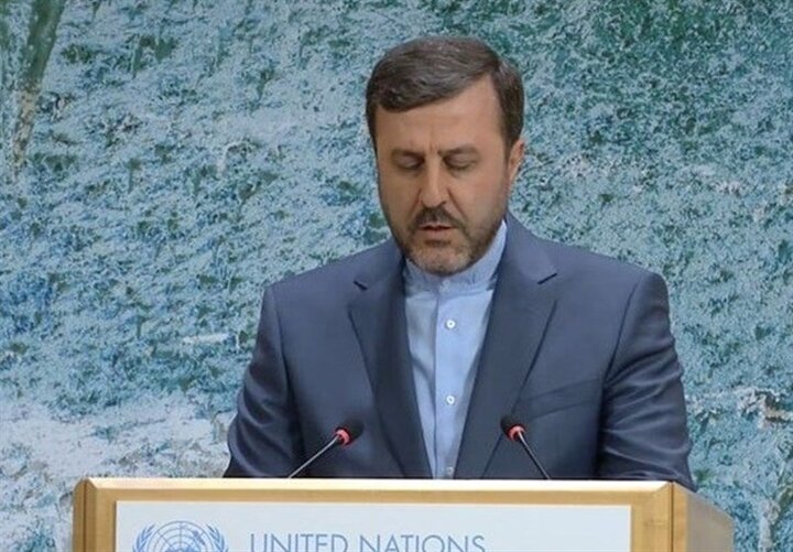 غریب‌آبادی: حق حاکمیت بر تنگه هرمز تنها با ایران و عمان است