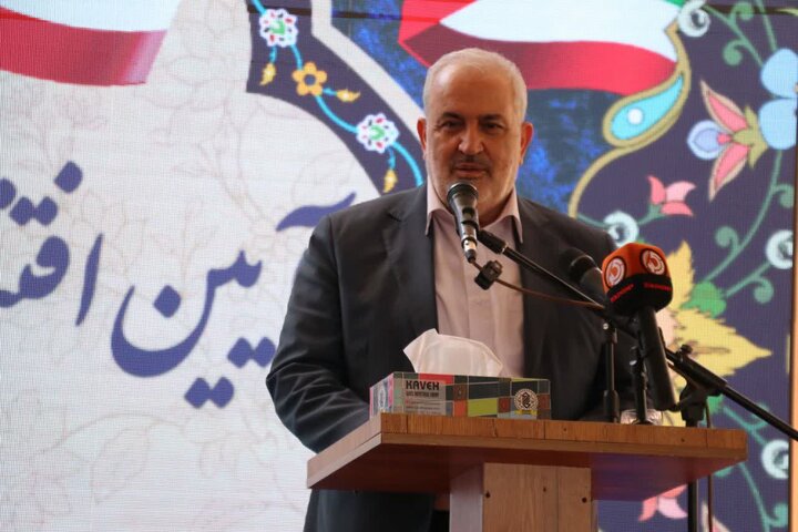 وزیر نیرو: ایران با توسعه نیروگاه‌های خورشیدی و برقی‌سازی وارد انقلاب صنعتی سوم می‌شود
