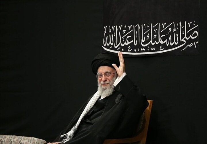 برنامهریزی برای مراسم رهبر شهید در حال انجام است