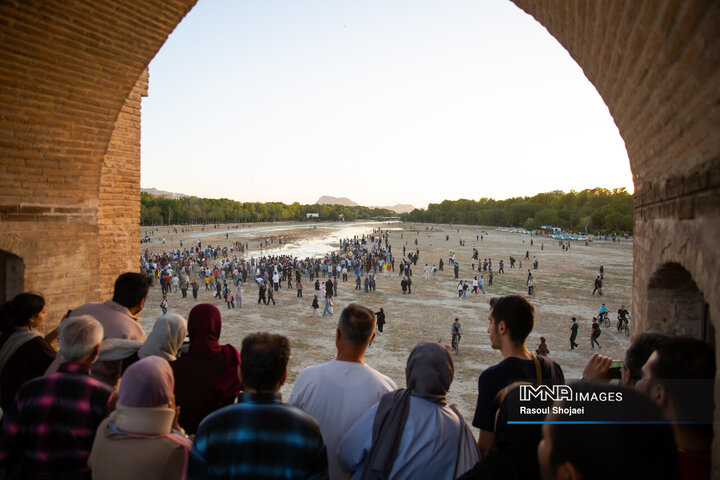 زاینده رود، زمزمه دوباره زندگی در اصفهان