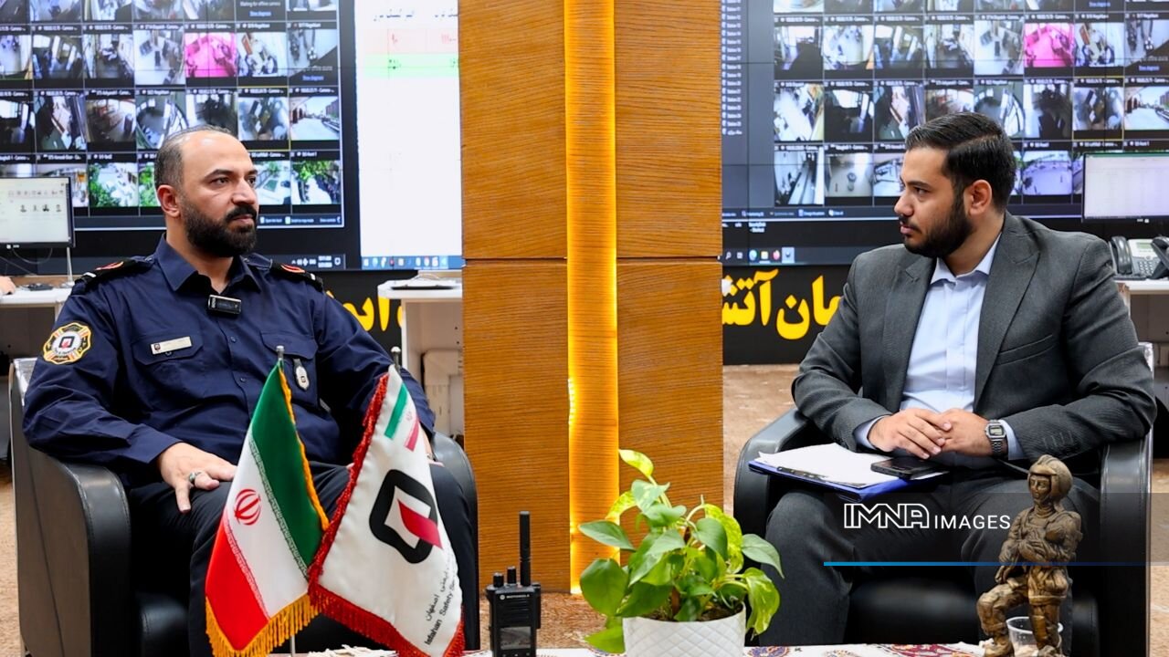 معجزه چهارراه پلیس با ۴ آتش‌نشان و تصمیم سخت یک فرمانده