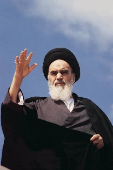 از فیضیه تا خیابانهای تهران؛ رمزگشایی از هشدار تاریخی امام(ره)