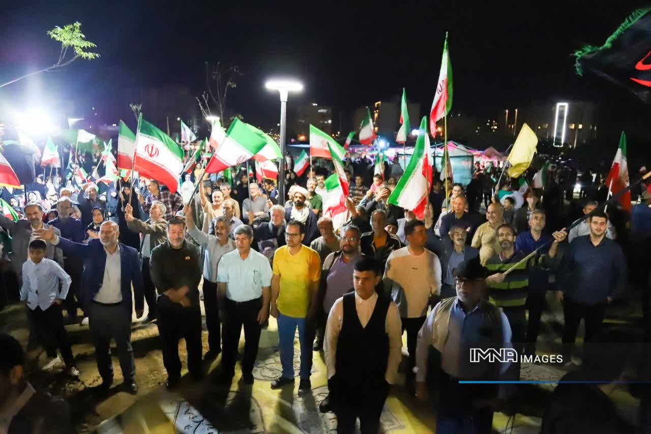 تداوم جشن‌های مردمی عید غدیر در منطقه ۷ اصفهان؛ بیش از ۱۰ موکب همچنان فعال است