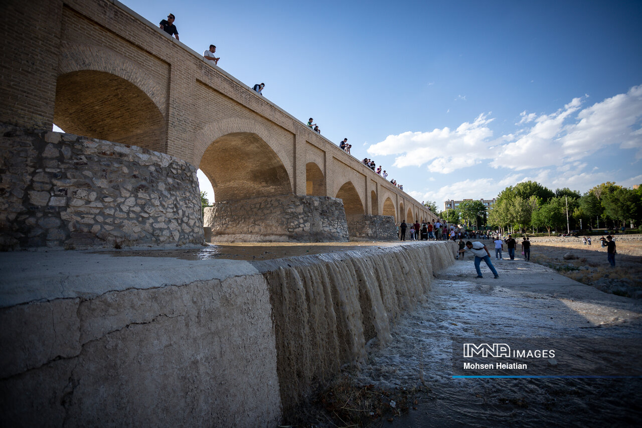 زاینده‌رود؛ جانی دوباره در کالبد نصف جهان