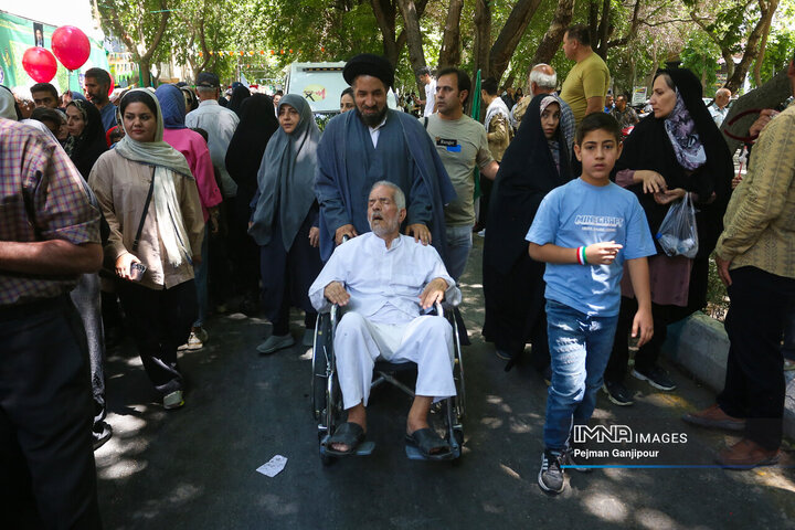 مهمانی کیلومتری عید غدیر - اصفهان