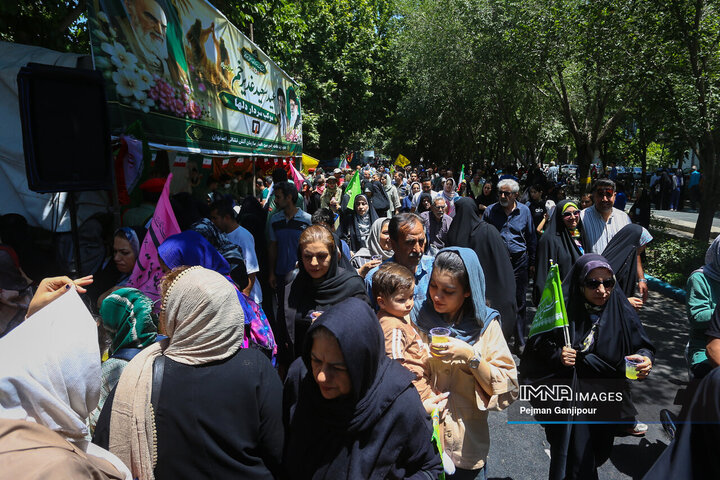 مهمانی کیلومتری عید غدیر - اصفهان