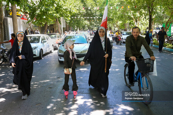مهمانی کیلومتری عید غدیر - اصفهان