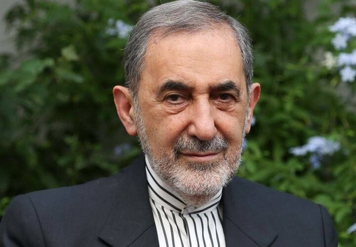 ولایتی: معماری جدید قدرت برپایه تضعیف مقاومت قهرمان شکل نخواهد گرفت