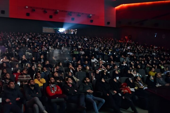 فروش ۳۱ میلیاردی سینما در هفته گذشته/ جیمز باند صدرنشین فروش سینما