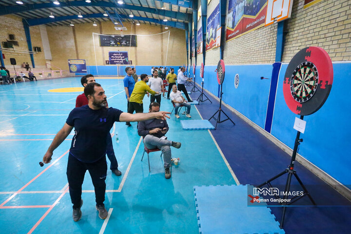 مسابقات دارت کارکنان شهرداری اصفهان