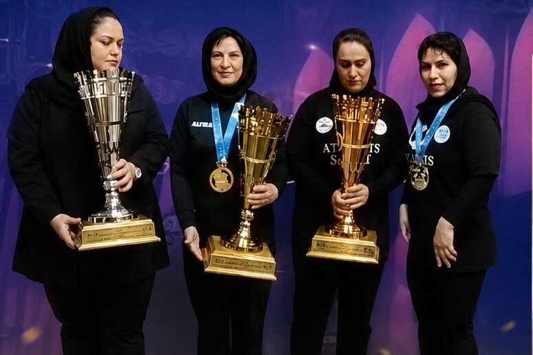 پرچم افتخار منطقه ۱۰ اصفهان بر فراز وزنهبرداری کشور؛ «محبوبه محمودیزاد آذری» جهانی شد