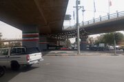 ستون‌های پل شهید شاهمرادی با طرحی الهام‌گرفته از پرچم ایران زیبا می‌شود
