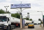 صف کامیون‌های ایرانی در مرز بازرگان و میرجاوه