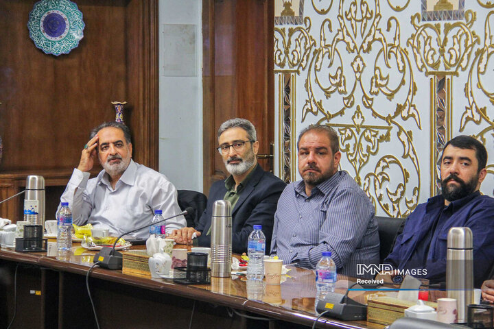 حضور اعضای شورای شهر در زندان مرکزی اصفهان