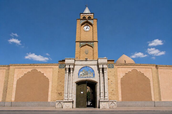 معموره؛ کلیسایی میان خاطره، خاموشی و فراموشی