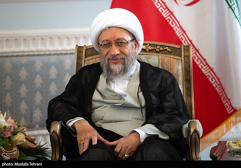 نظام جمهوری اسلامی یکپارچه در برابر نظام سلطه ایستاده است