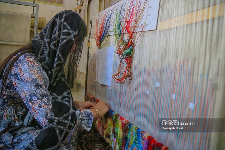 از دستان زنان کرمانشاهی تا شکوه فرش ایرانی