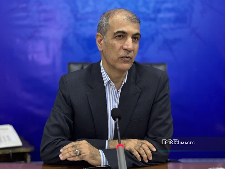 الزام حرکت شهرداری‌ها به سمت مدیریت داده‌محور و هوشمندسازی شهری/نظارت‌ها تقویت شود