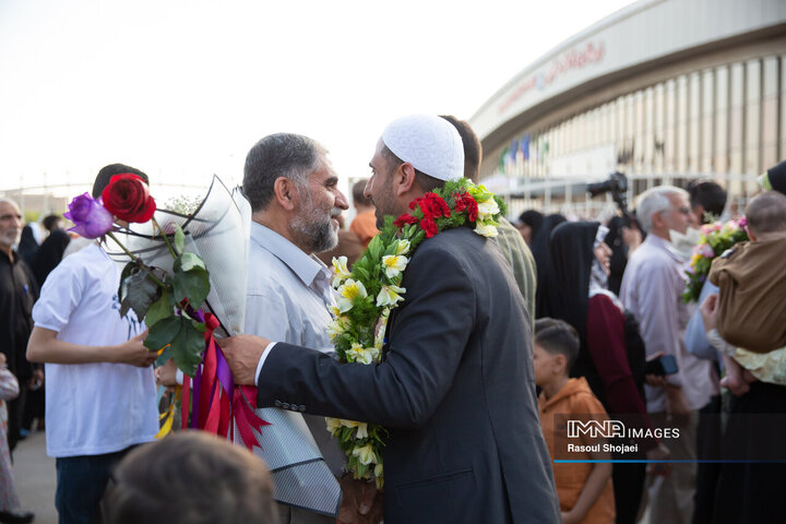 ورود اولین گروه از حجاج به اصفهان