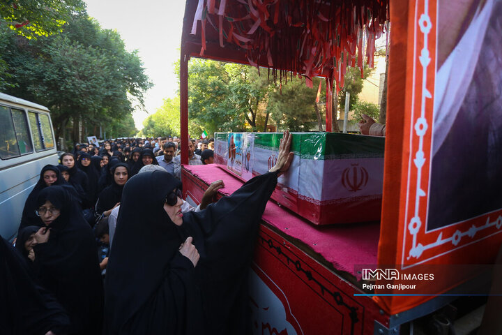 مراسم تشییع شهیدان «مصطفی امینی» و «عبدالحسین شیخ‌کوپائی»