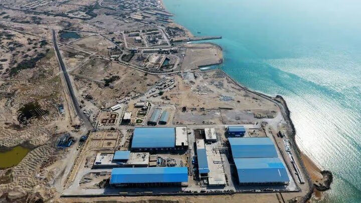 US Missile Strikes Destroy Strategic Water Tanks in Southern Iran, Disrupting Supply to Several Villages