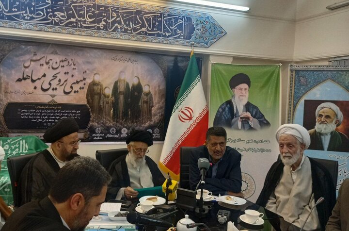 اسلام دین شمشیر نیست، اما تعرض دشمن را نمی‌پذیرد