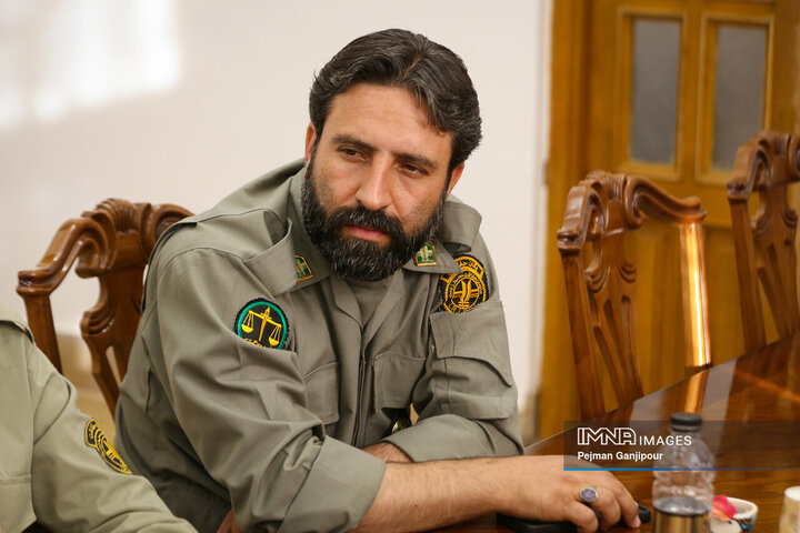 دیدار سرپرست اداره کل محیط زیست استان و استاندار اصفهان