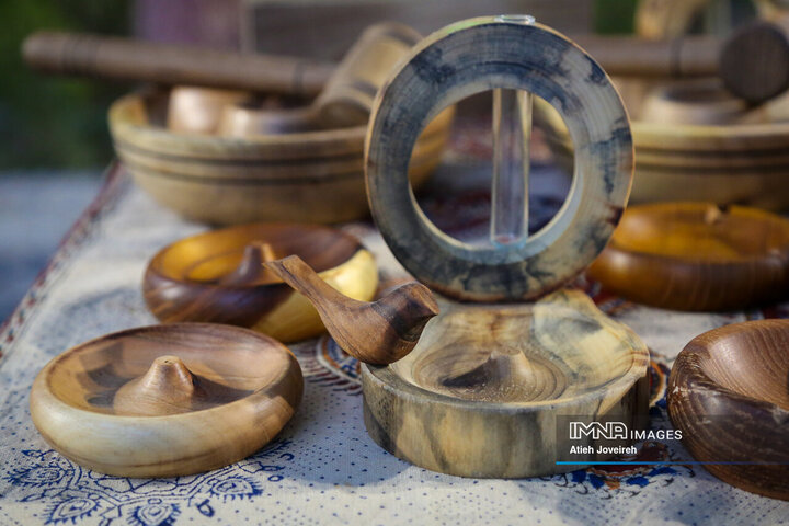 رویداد «لمس هنر در دستان تو»