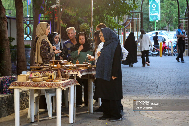 رویداد «لمس هنر در دستان تو»