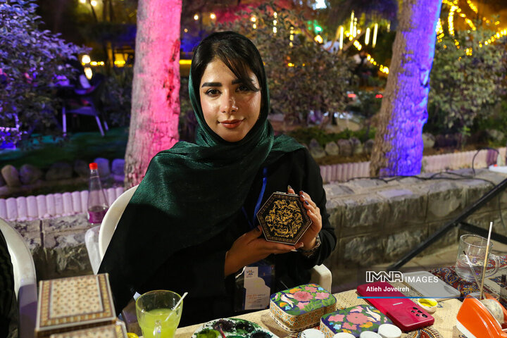 رویداد «لمس هنر در دستان تو»