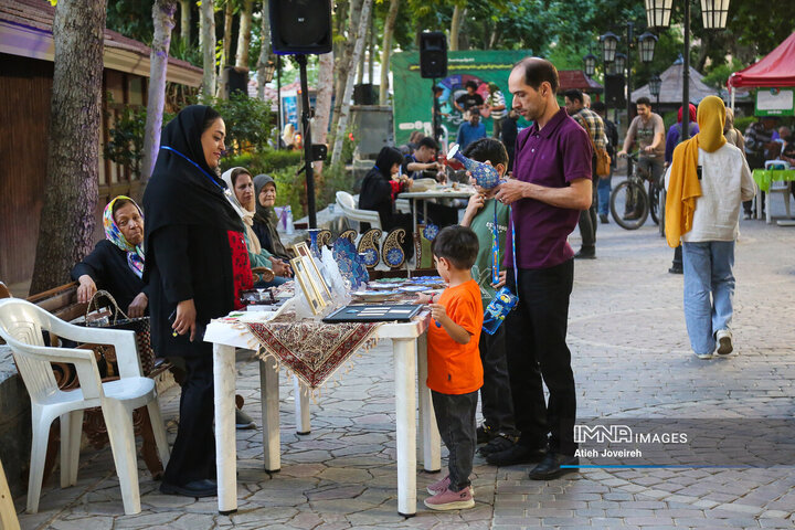 رویداد «لمس هنر در دستان تو»