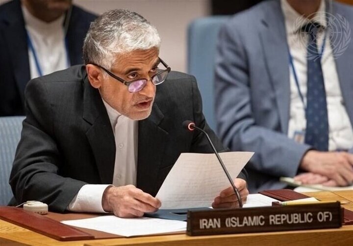 ایران هرگز در برابر فشار تسلیم نخواهد شد