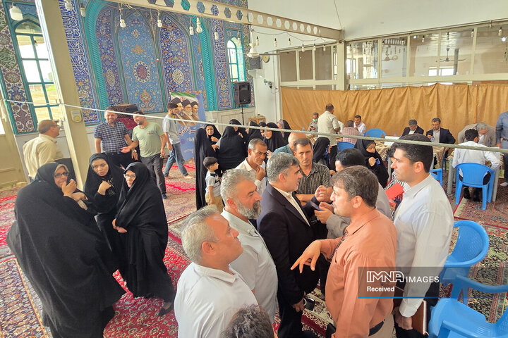 نهضت پاسخگویی مسئولان در منطقه 15 شهرداری اصفهان