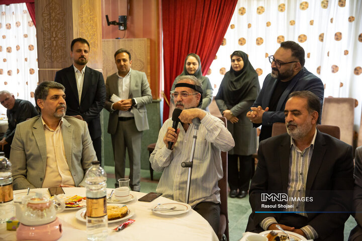تجلیل از بازنشستگان شهرداری